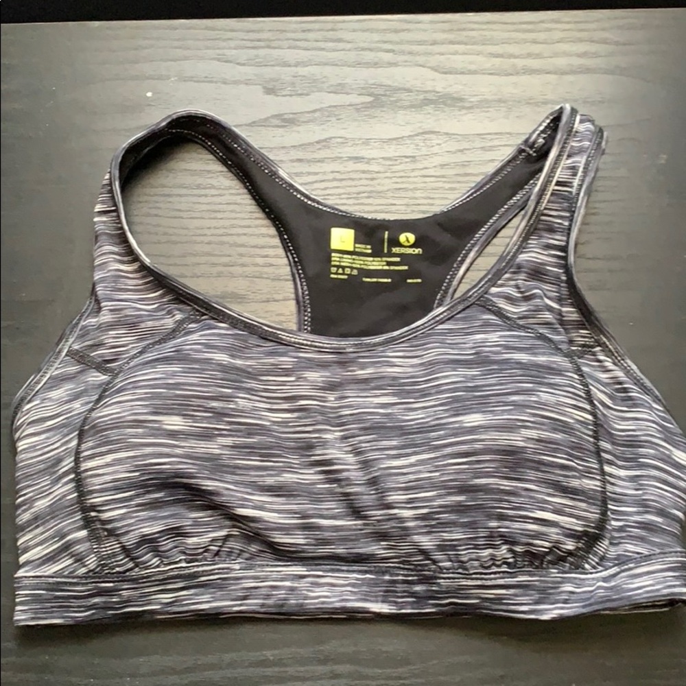 Xersion sports bra